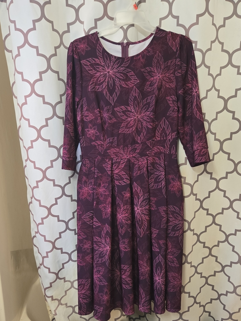 Women's Purple Floral A-Line Dress - Elegant 3/4 Sleeve